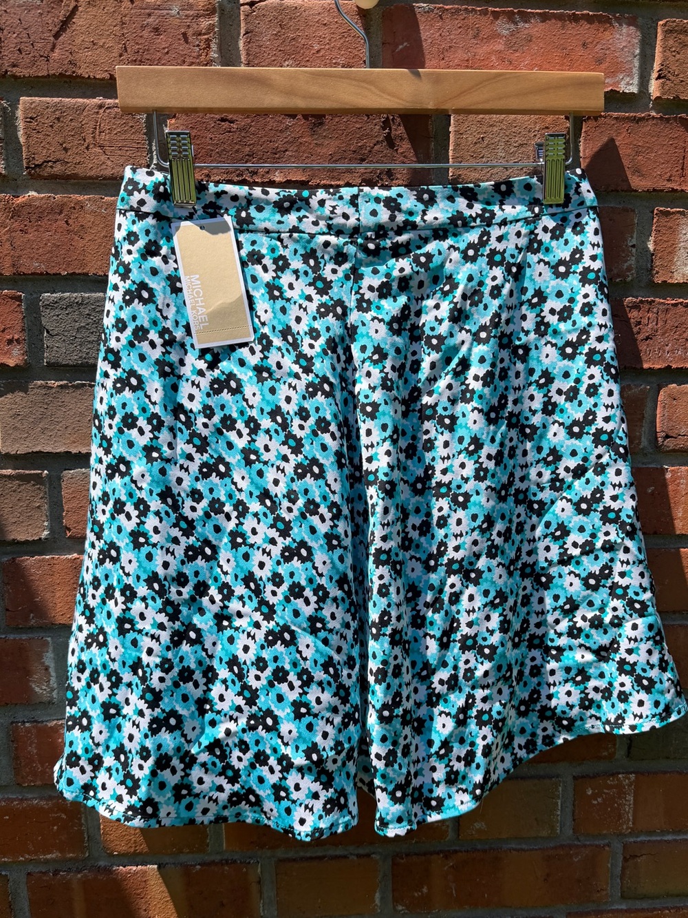NWT Micheal Micheal Kors Turquoise Floral Skirt Size 2